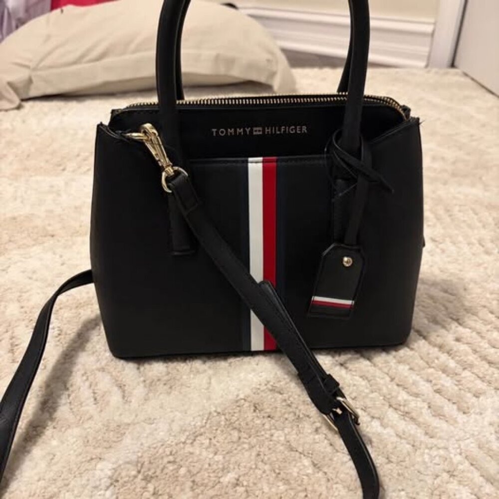 Tommy Hilfiger Cleo Small Satchel